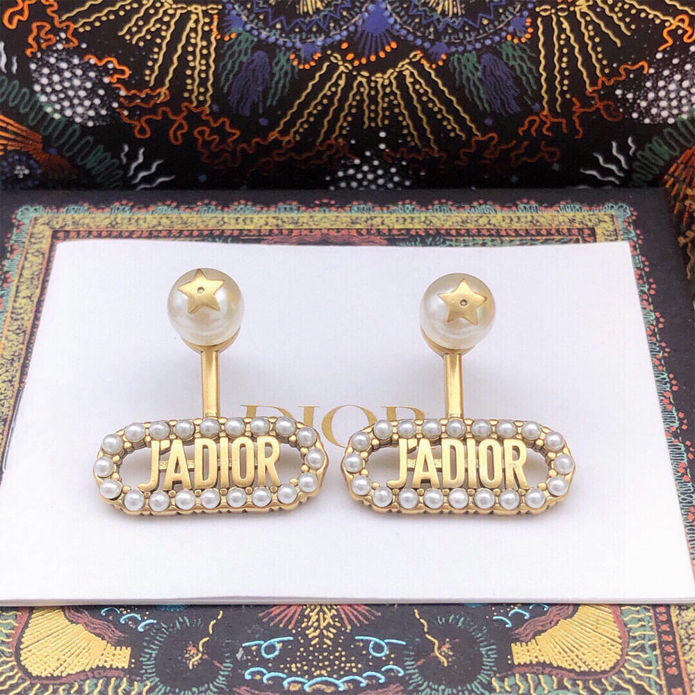 D10r PEARL EARRINGS