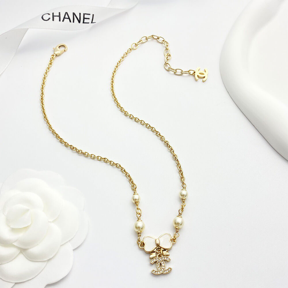 Ch**el NECKLACE