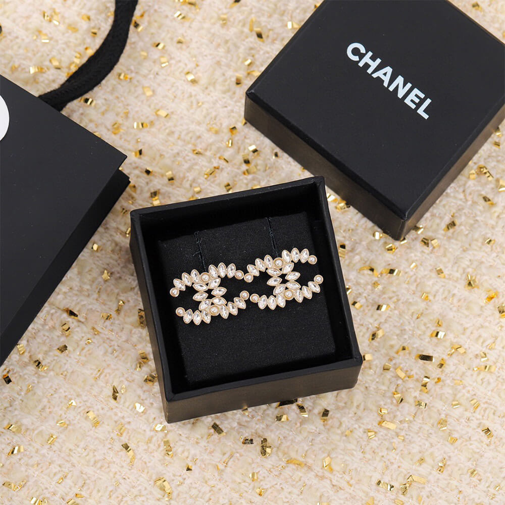 Ch**el D1am0nd EARRINGS