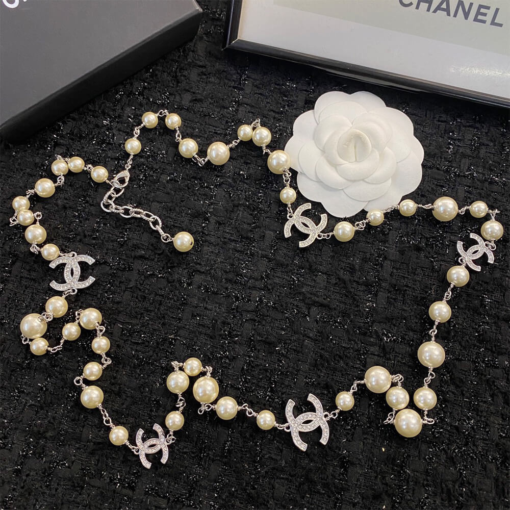 Ch**el PEARL NECKLACE