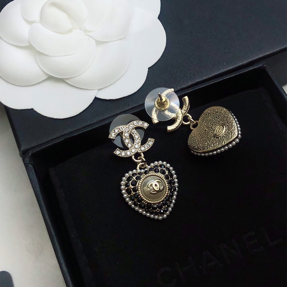 Ch**el D1am0nd EARRINGS