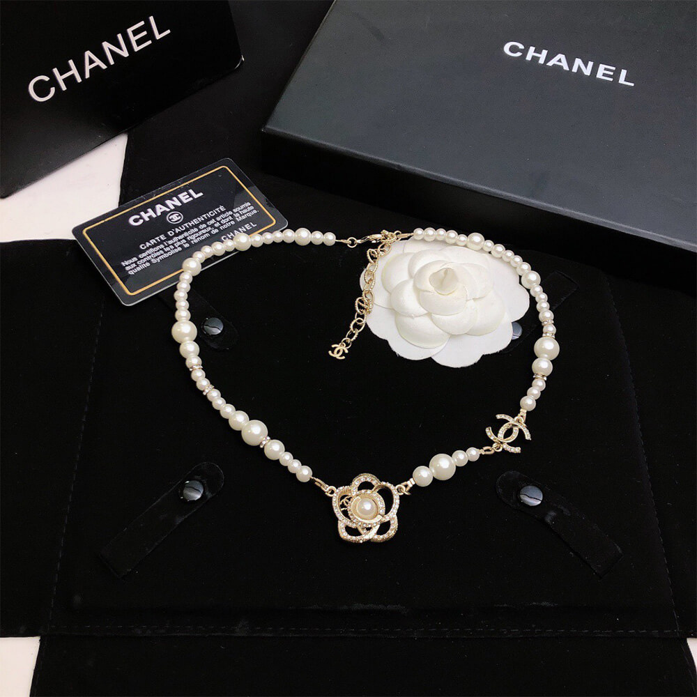 Ch**el PEARL NECKLACE
