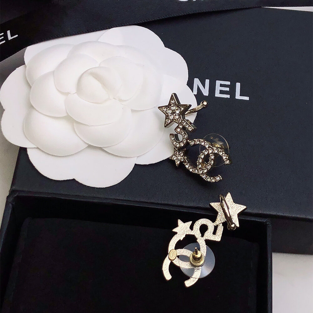 Ch**el D1am0nd EARRINGS