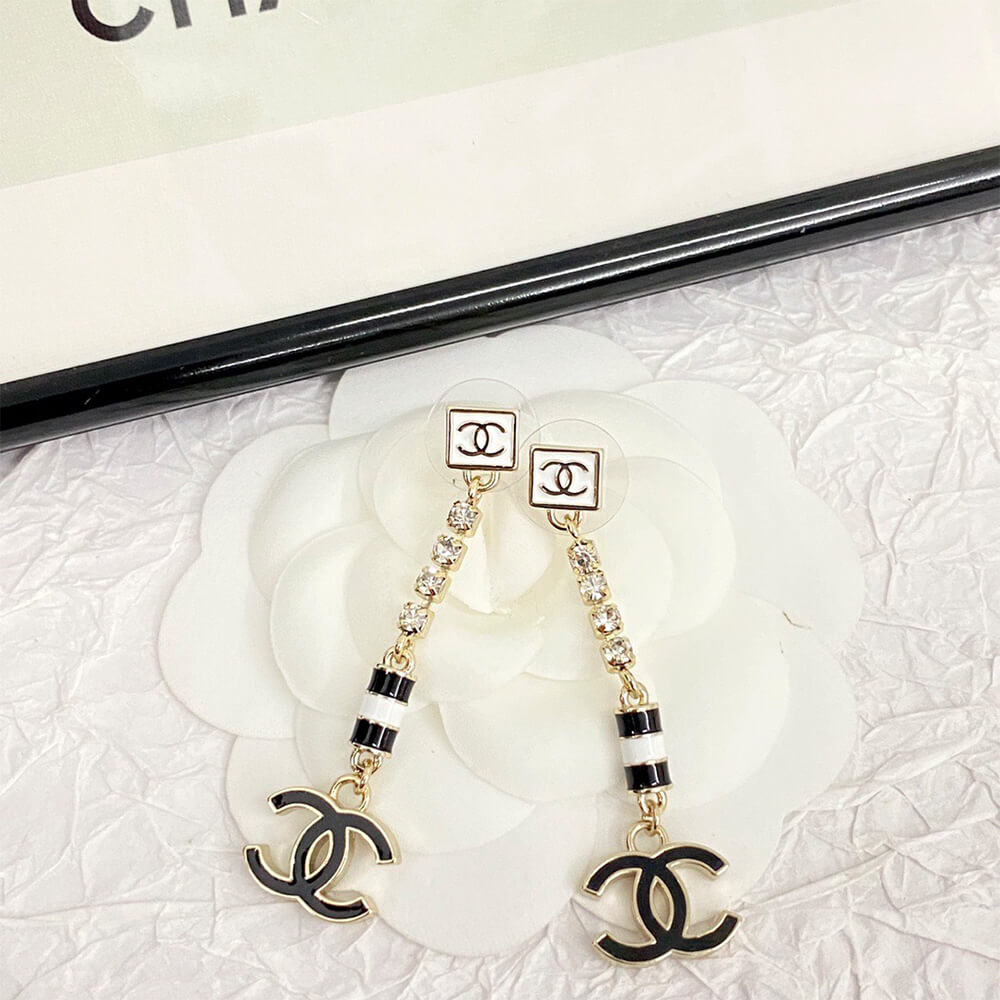 Ch**el D1am0nd EARRINGS