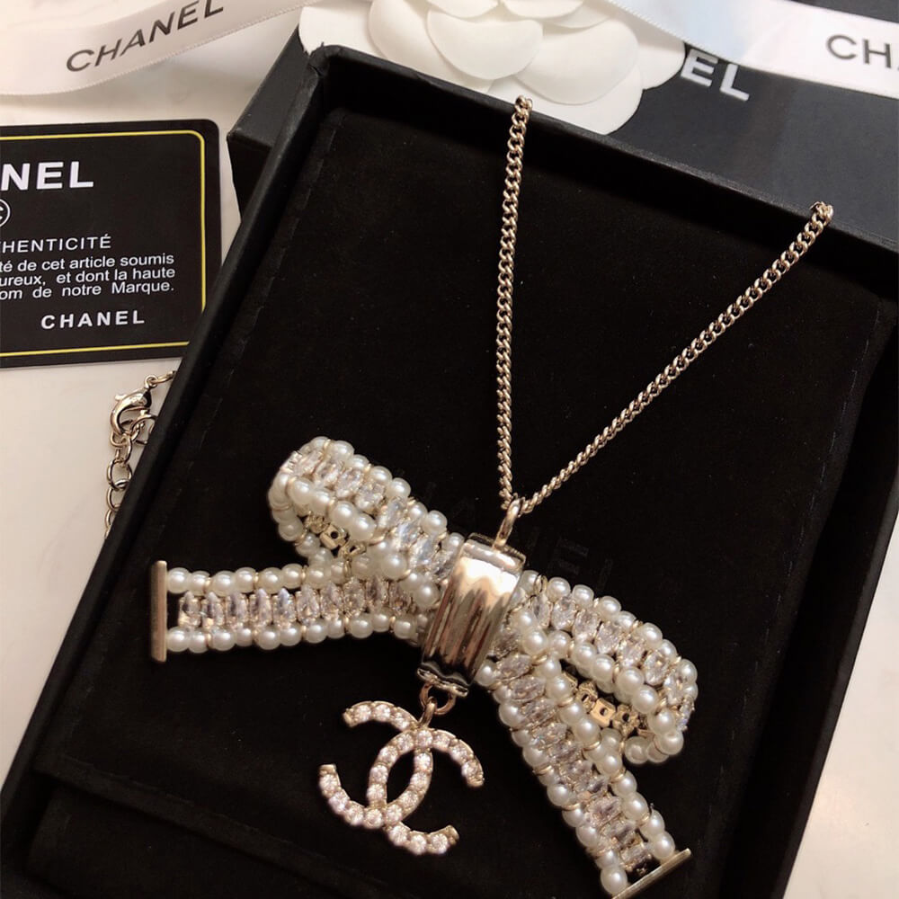 Ch**el PEARL NECKLACE