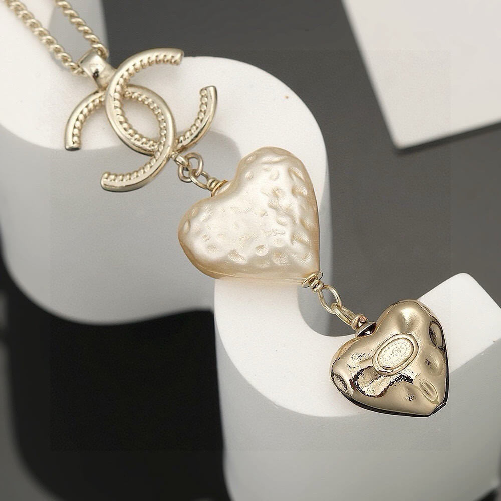 Ch**el NECKLACE