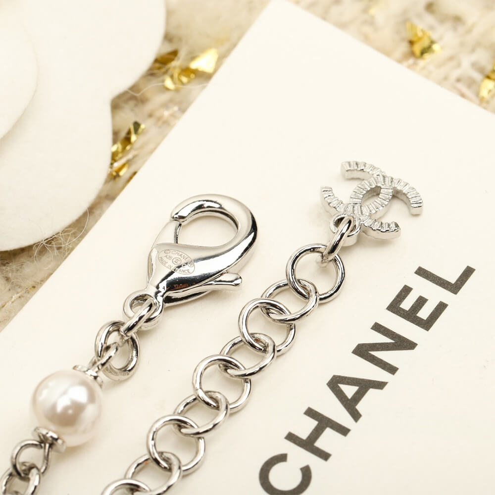 Ch**el NECKLACE