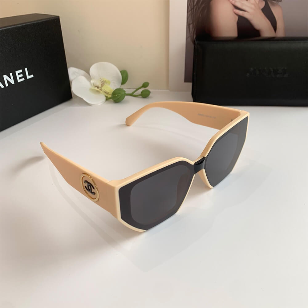 Ch**el SUNGLASSES