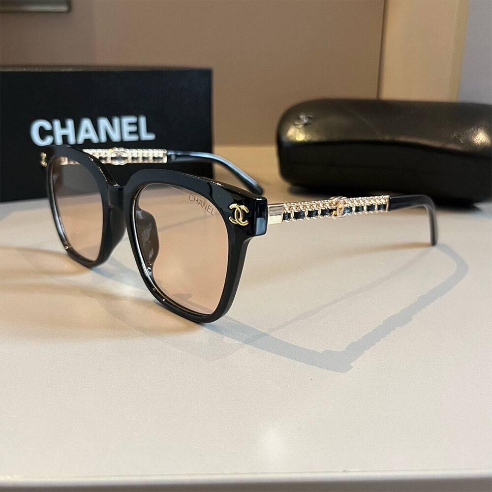 Ch**el SUNGLASSES