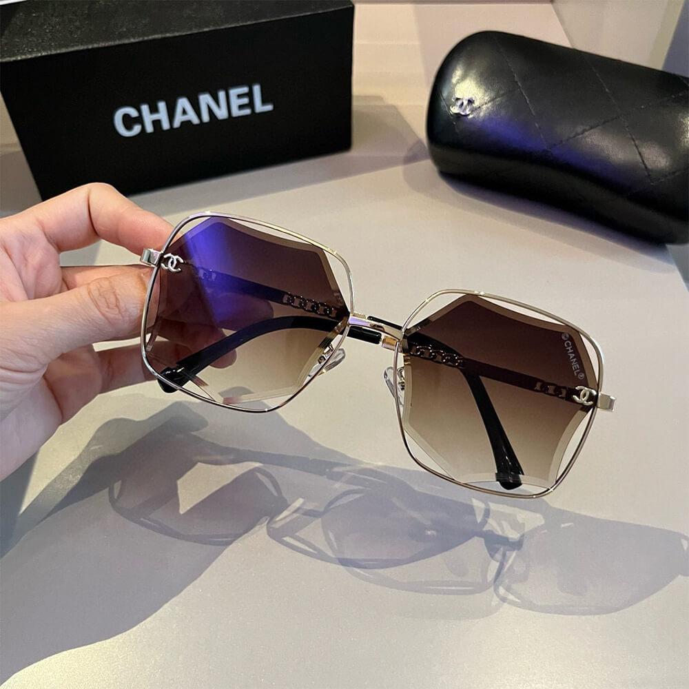 Ch**el SUNGLASSES