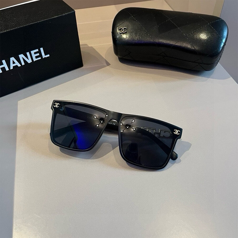 Ch**el SUNGLASSES