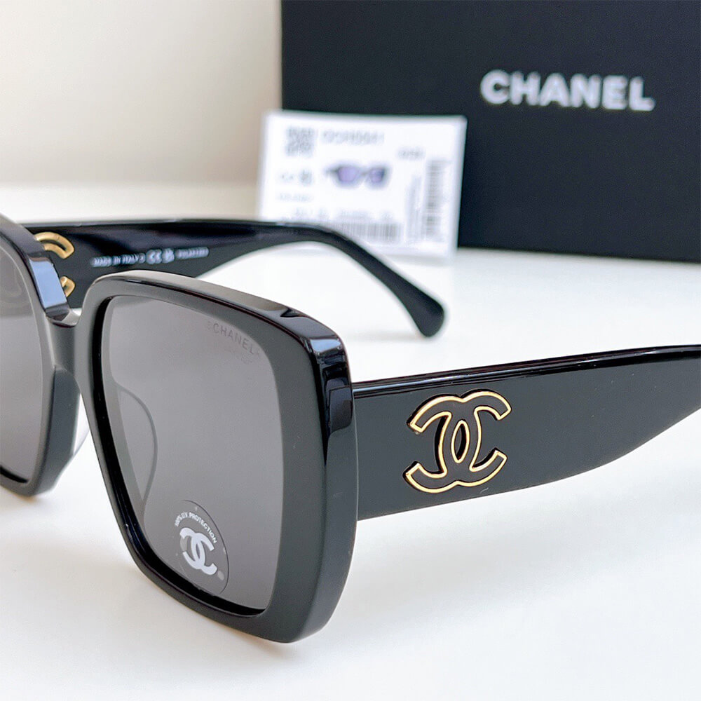 Ch**el SUNGLASSES