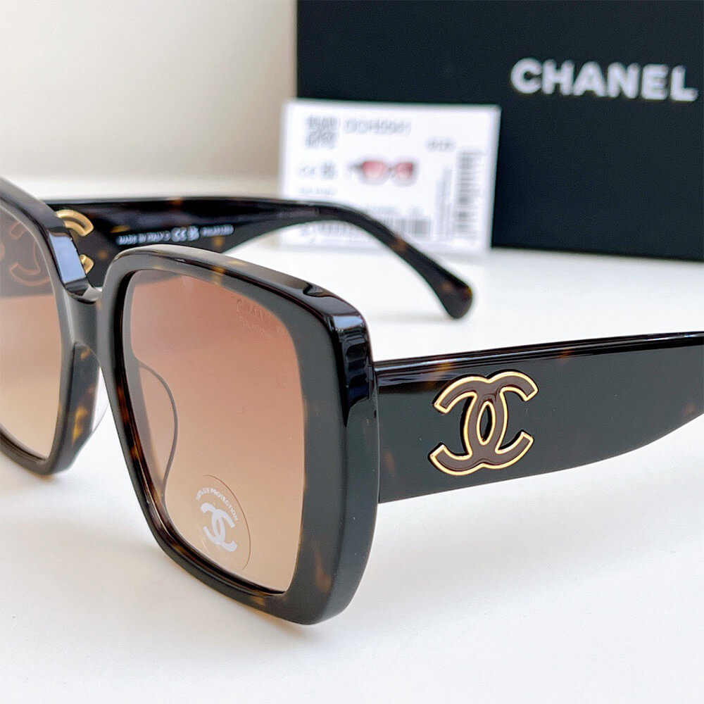 Ch**el SUNGLASSES