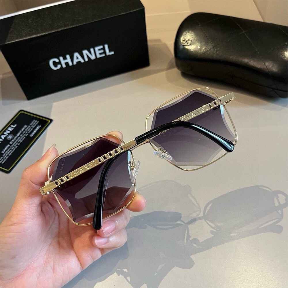 Ch**el SUNGLASSES