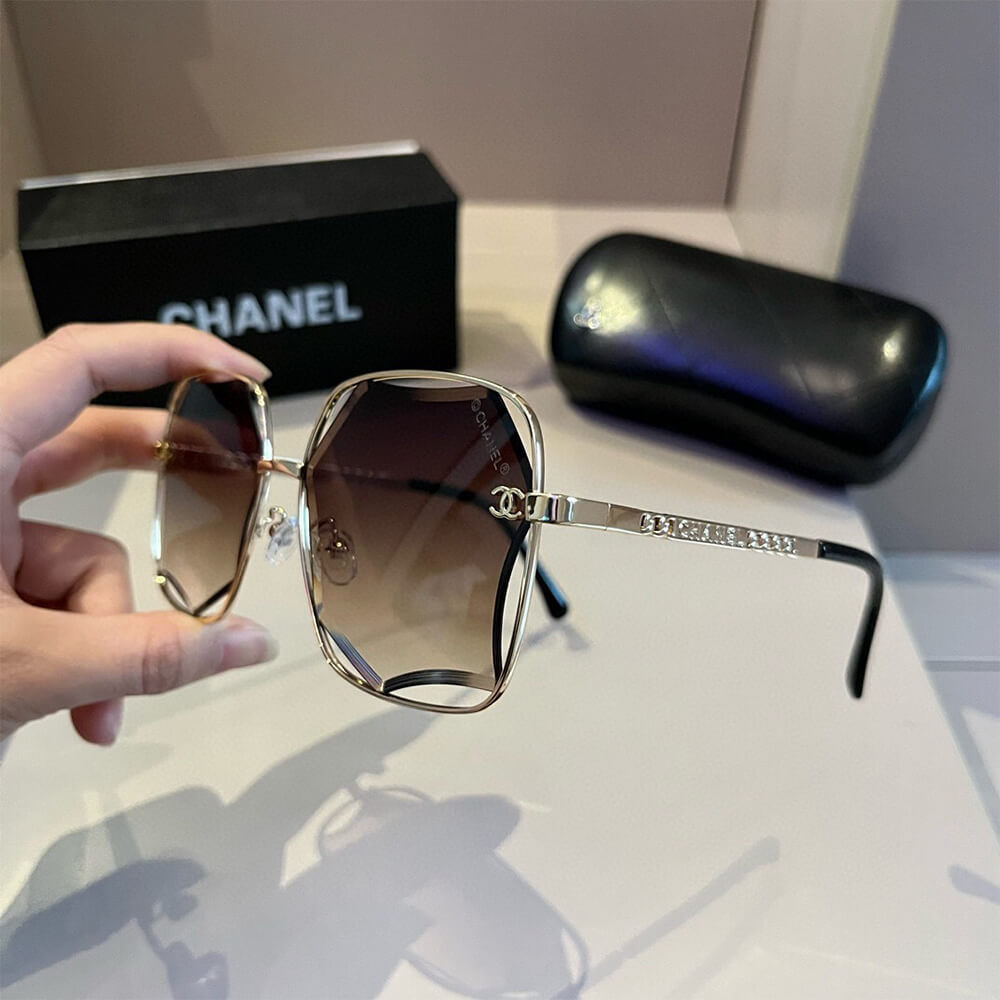 Ch**el SUNGLASSES