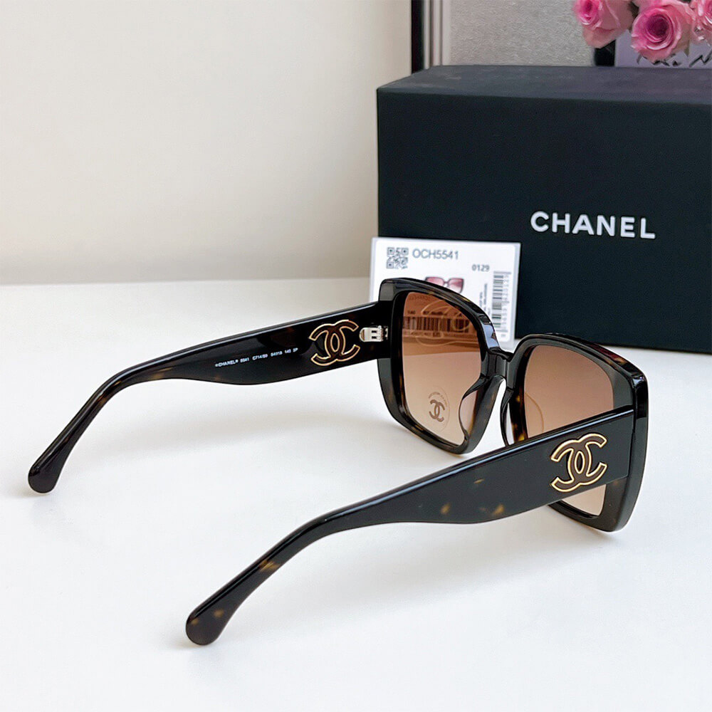 Ch**el SUNGLASSES