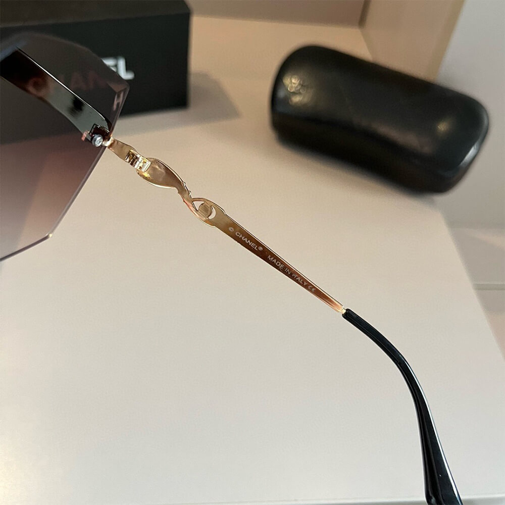 Ch**el SUNGLASSES