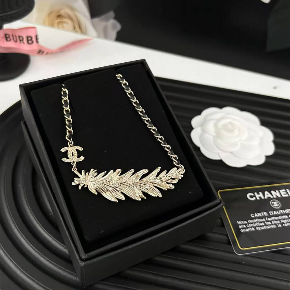 Ch**el Necklace