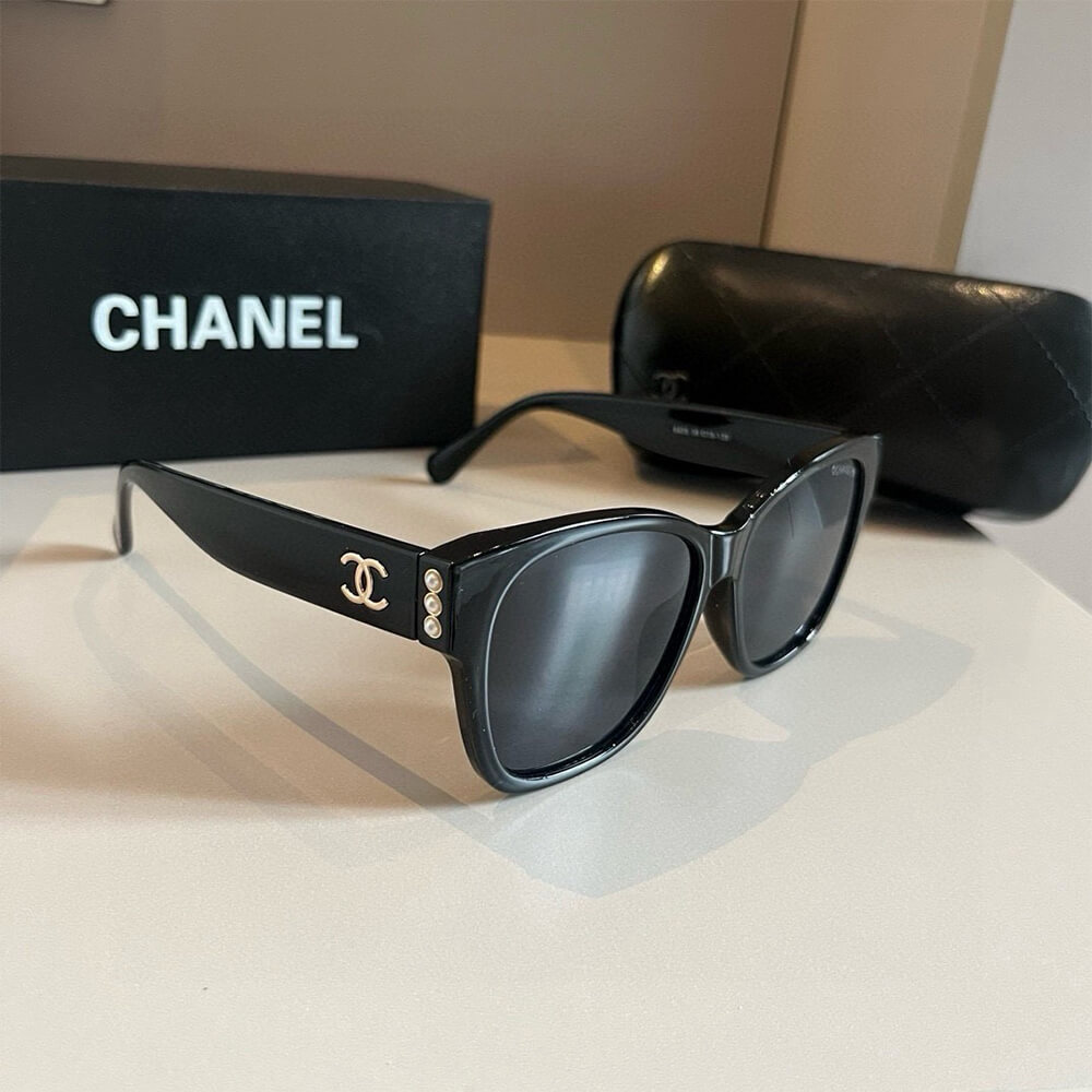 Ch**el SUNGLASSES