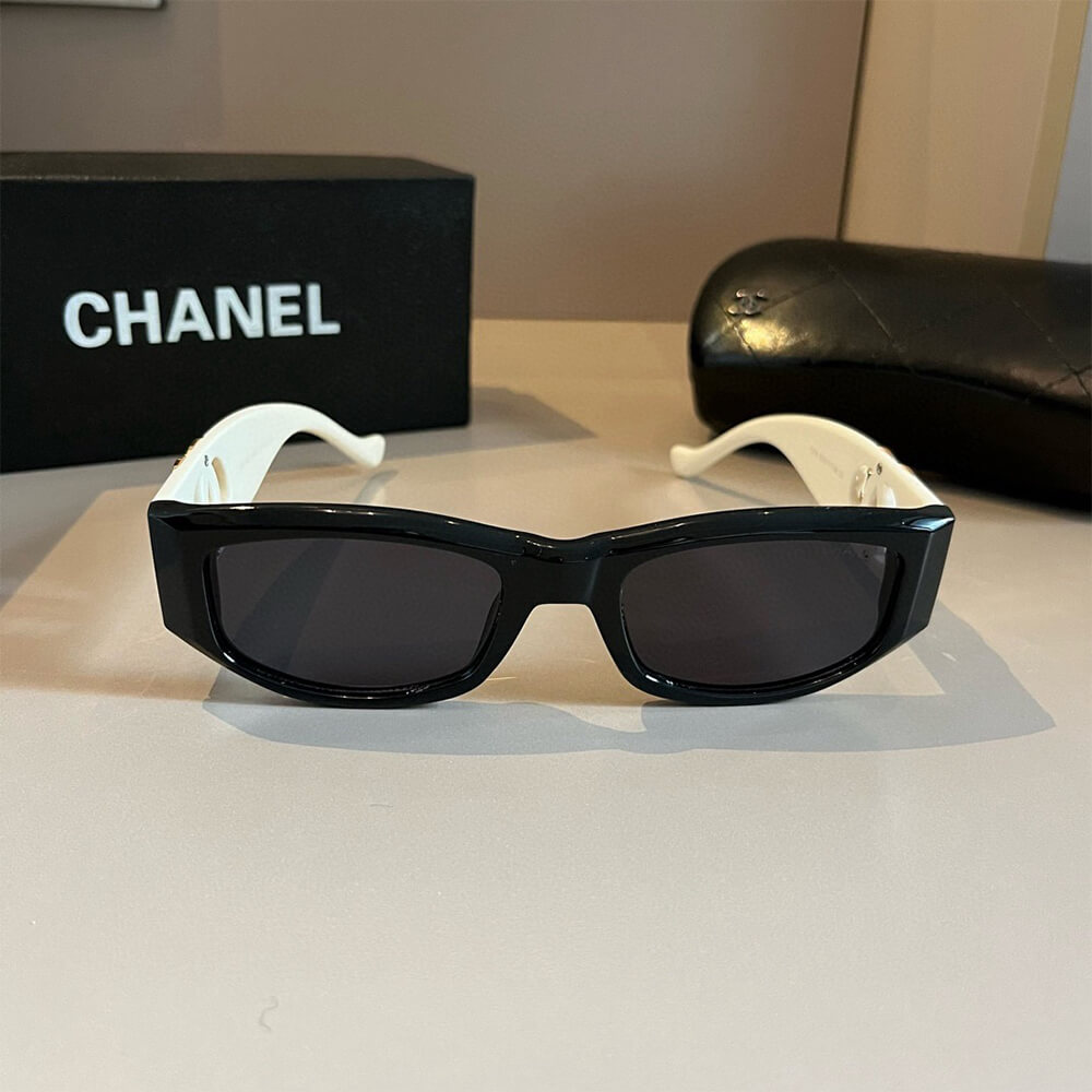Ch**el SUNGLASSES