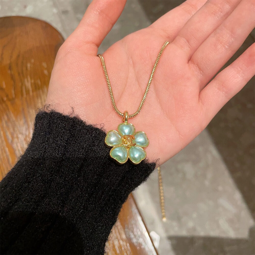 Ch**el Necklace