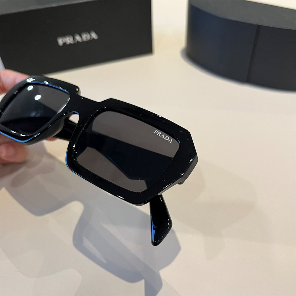 Pra*a SUNGLASSES