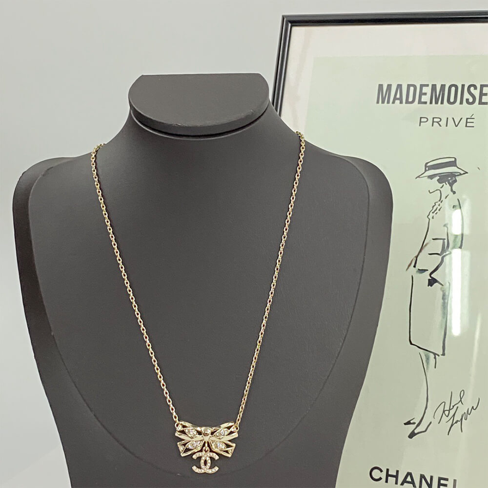 Ch**el Necklace