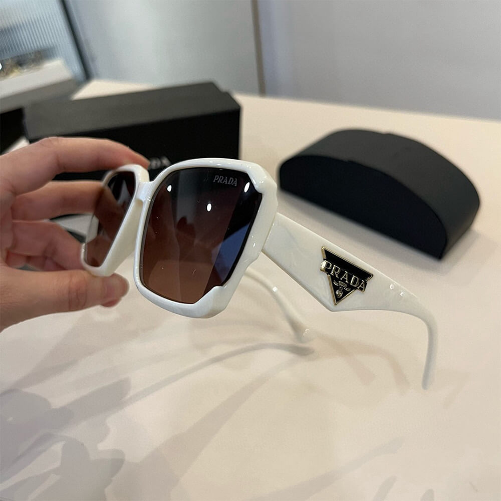 Pra*a SUNGLASSES