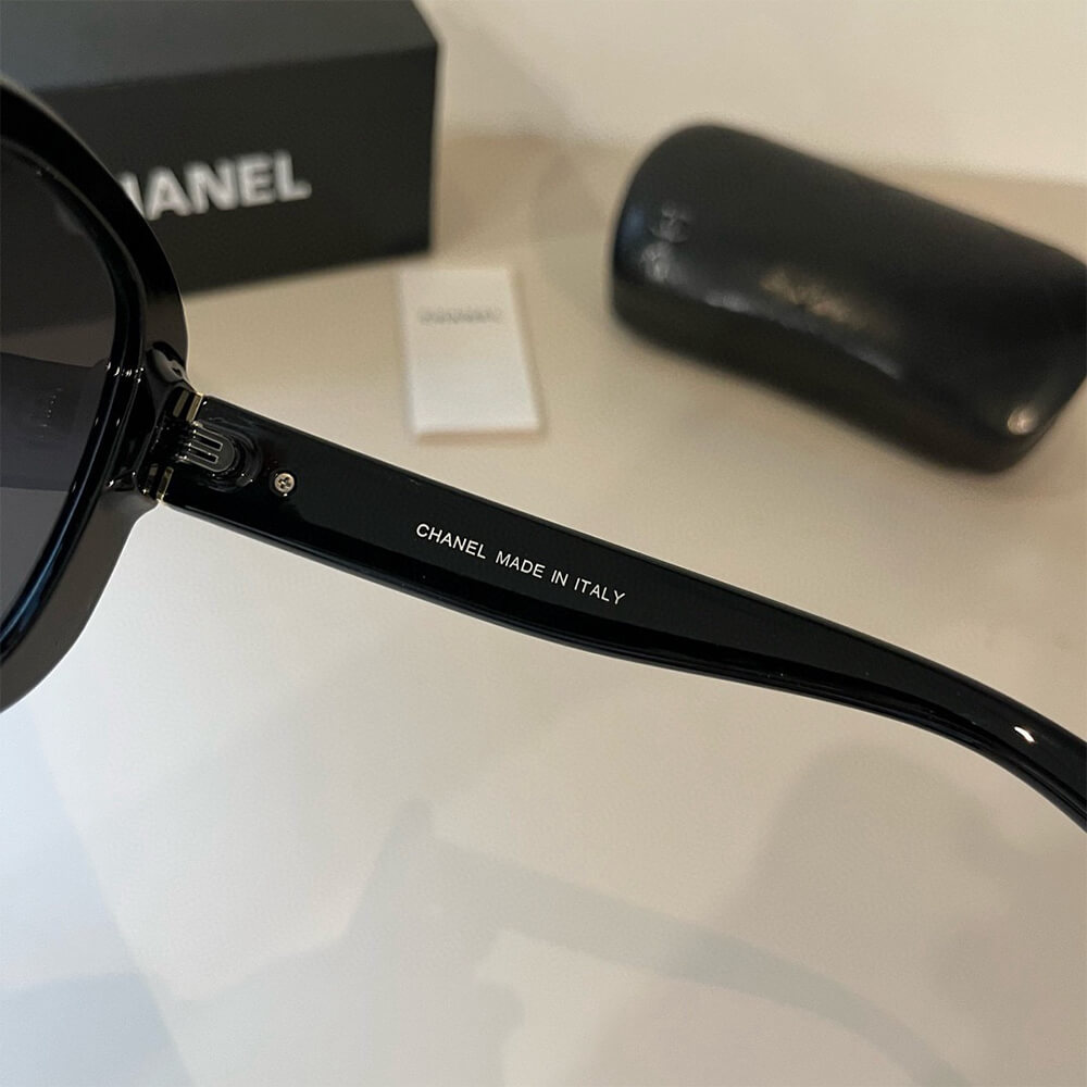 Ch**el SUNGLASSES