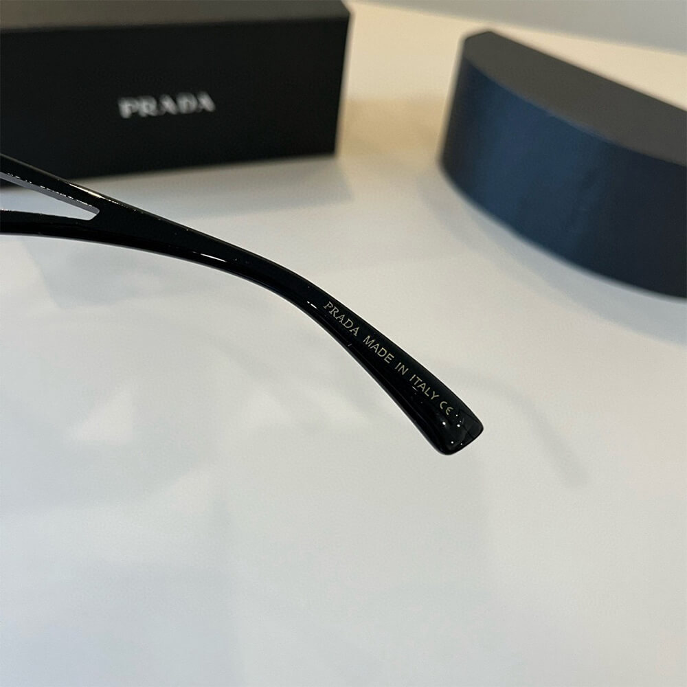 Pra*a SUNGLASSES