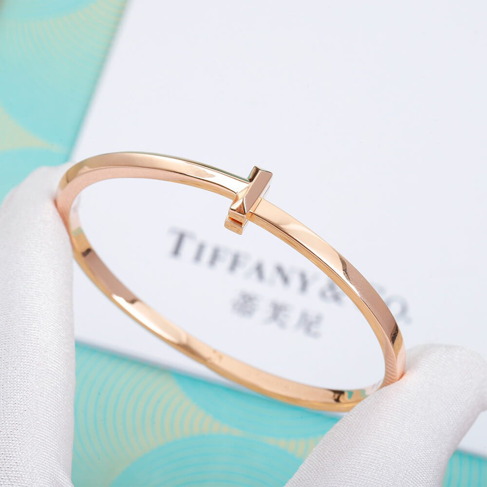 T*f*ny T T1 Narrow Hinged Bangle