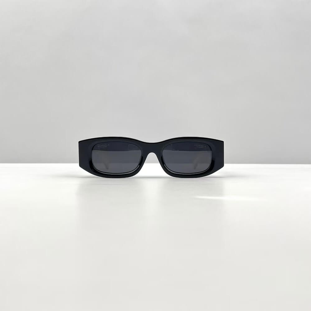 Ch**el SUNGLASSES