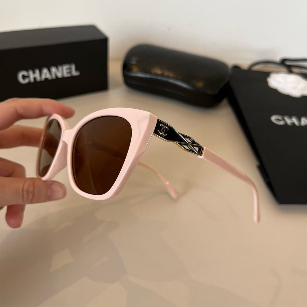 Ch**el SUNGLASSES