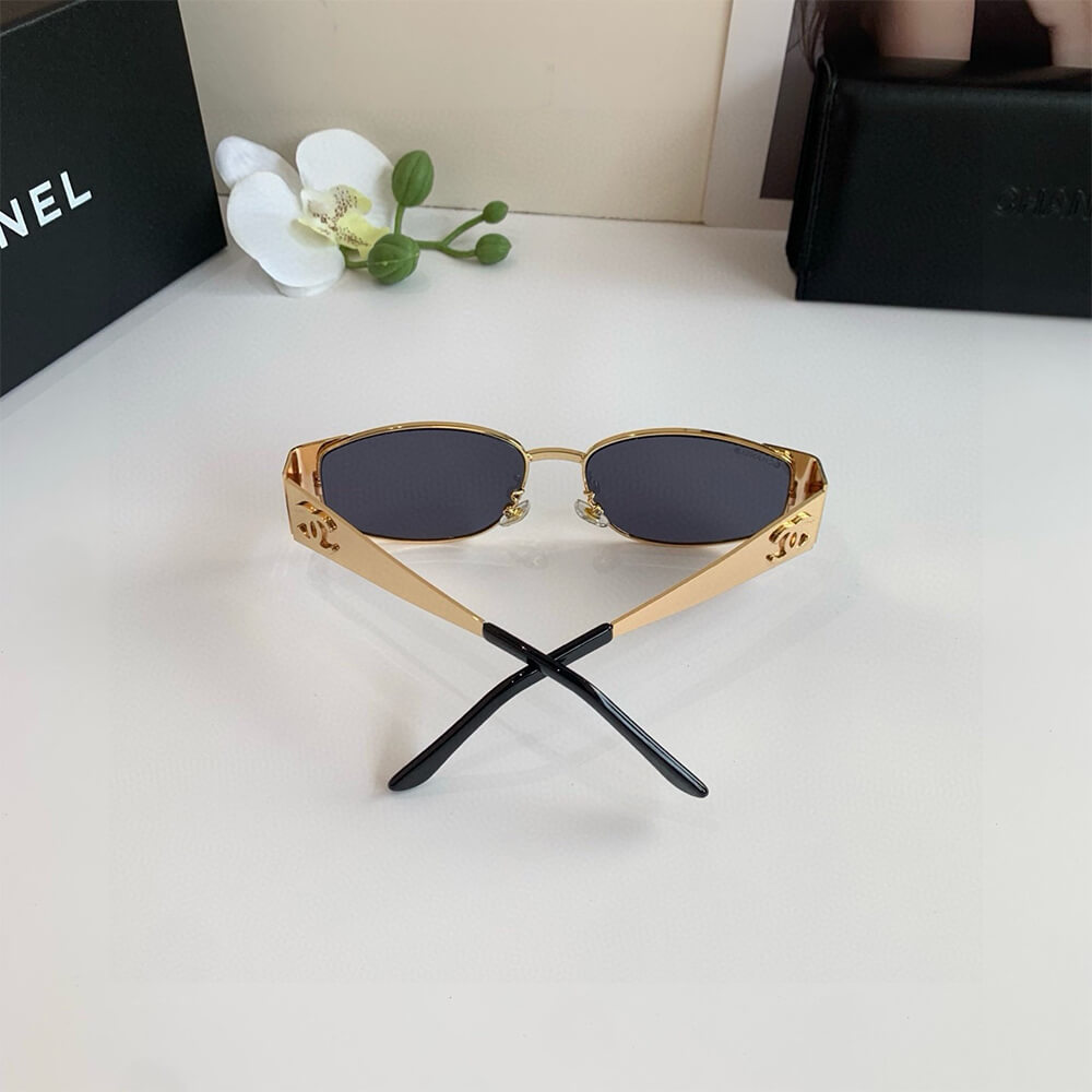 Ch**el SUNGLASSES