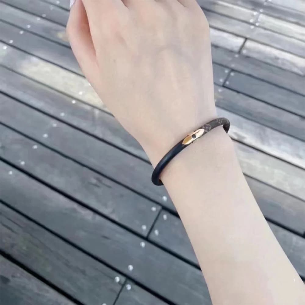 LV bracelet