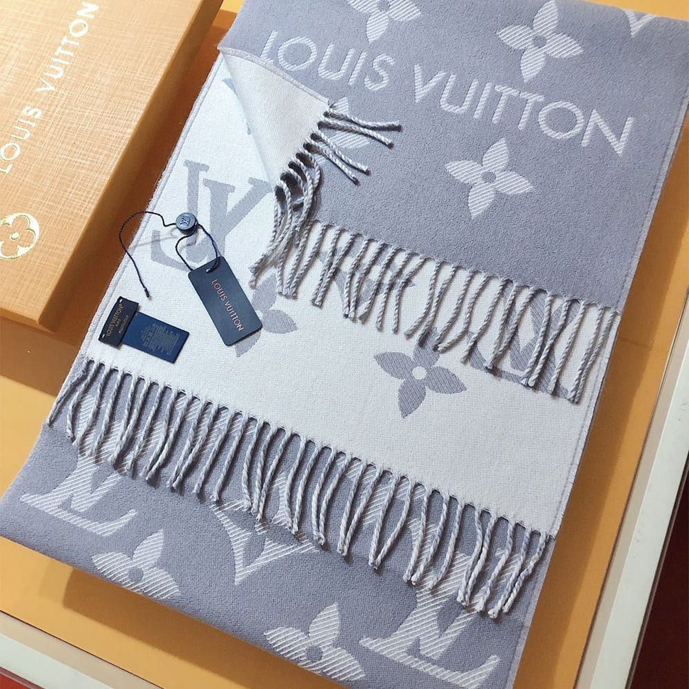 LV ESSENTIAL Scarf