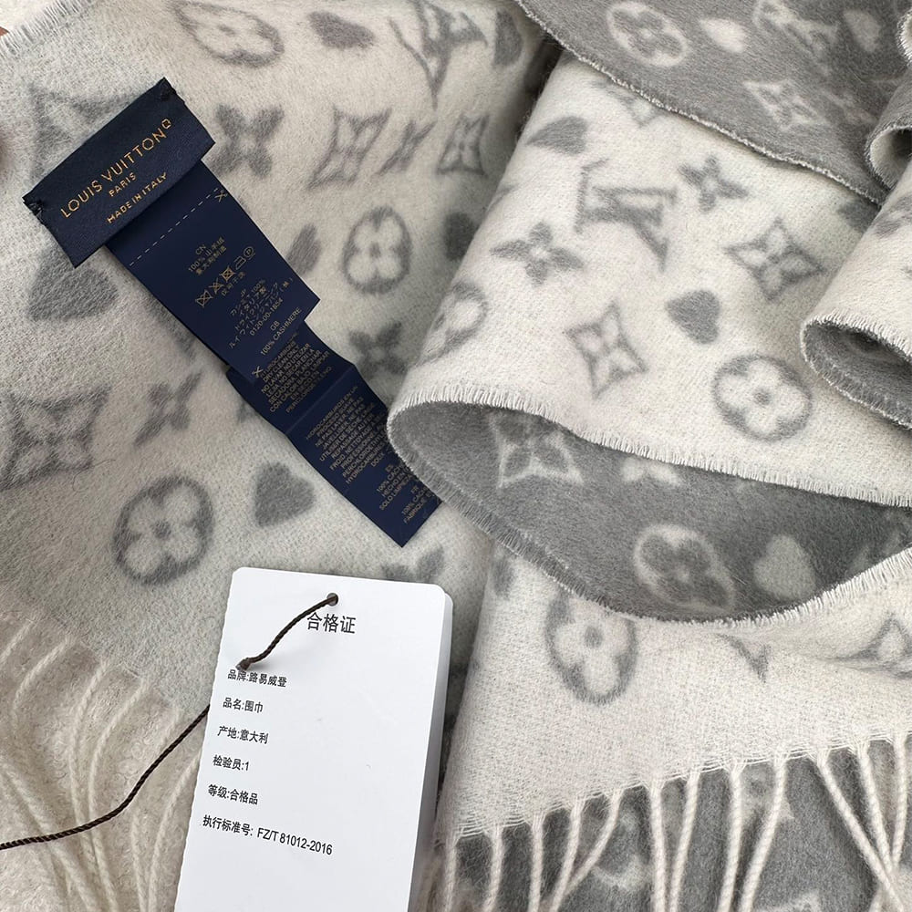 LV GAME ON Scarf