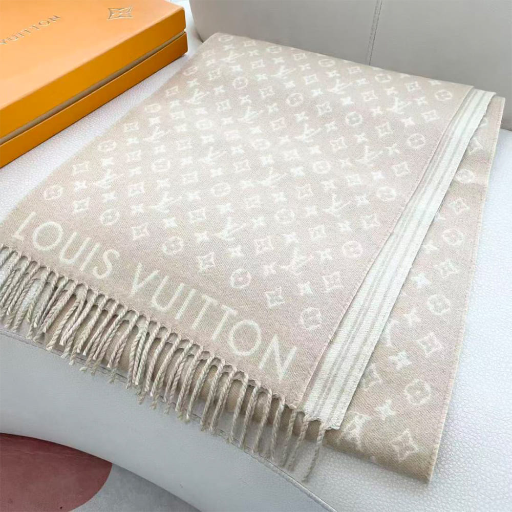 LV Scarf