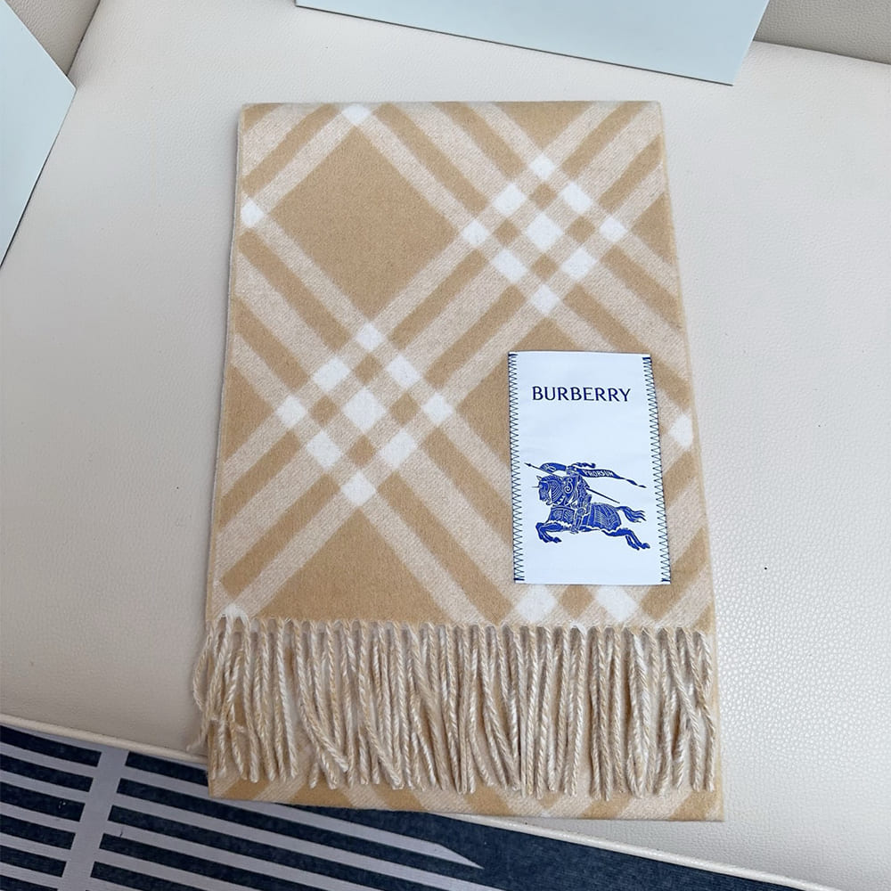 Bv*b*rry Check Cashmere Scarf