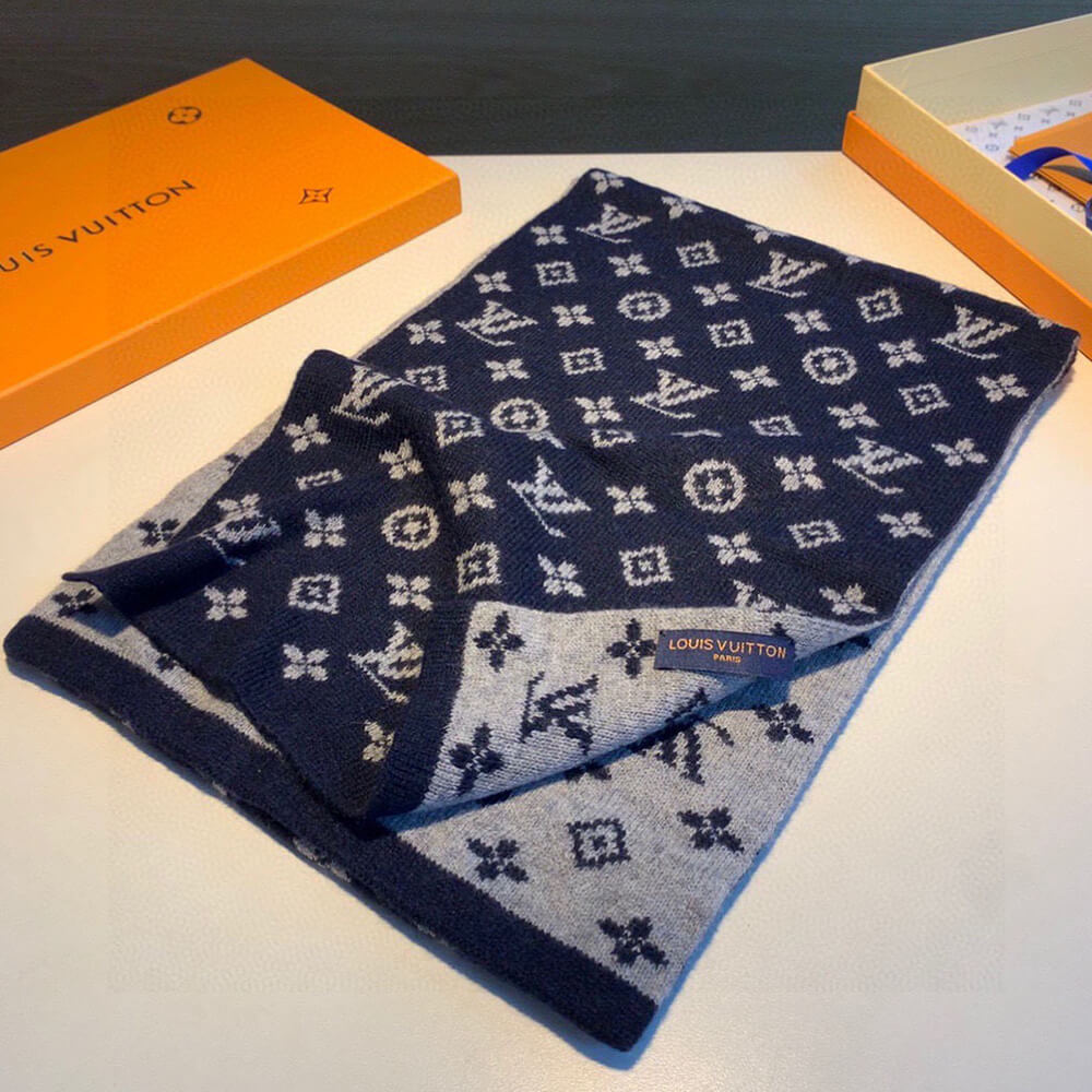 lv monogram De*1m scarf