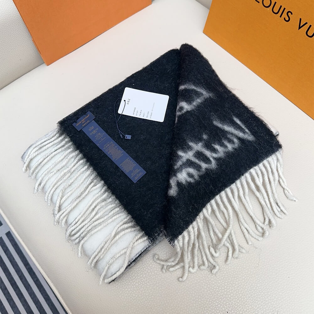 LV Fluffygram Scarf