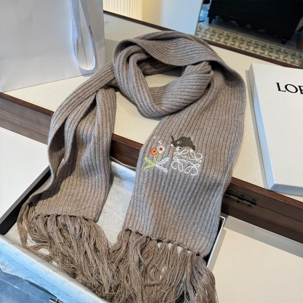 L0ew* Wool-Blend Knitted Bunny Scarf