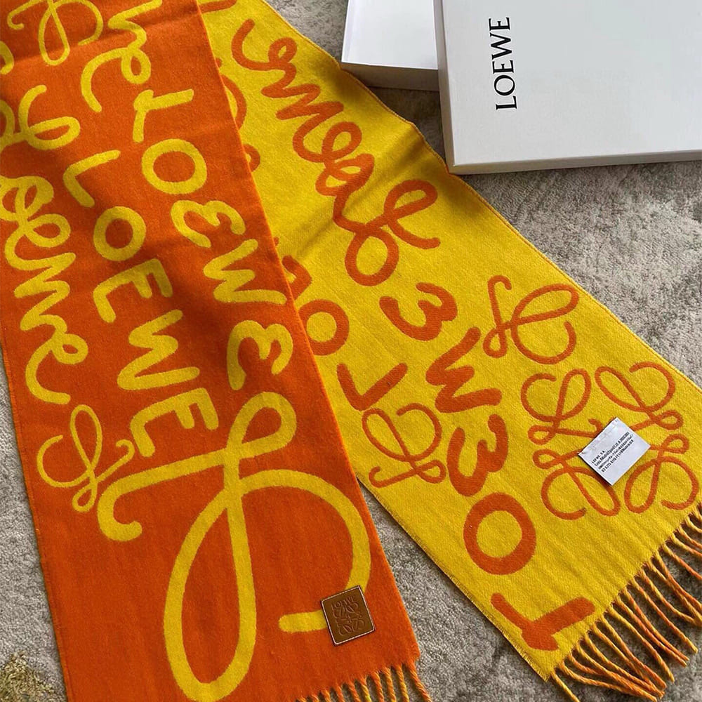 L0ew* Scarf in wool and cashmere