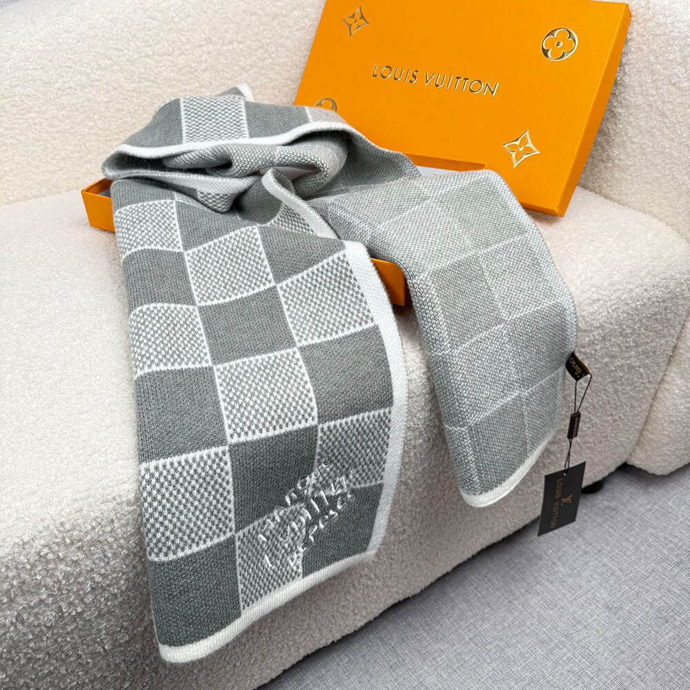 LV Damier Heritage Scarf