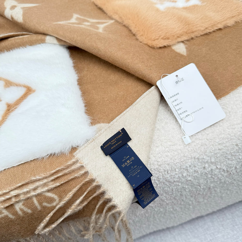 LV Cold Reykjavik Scarf
