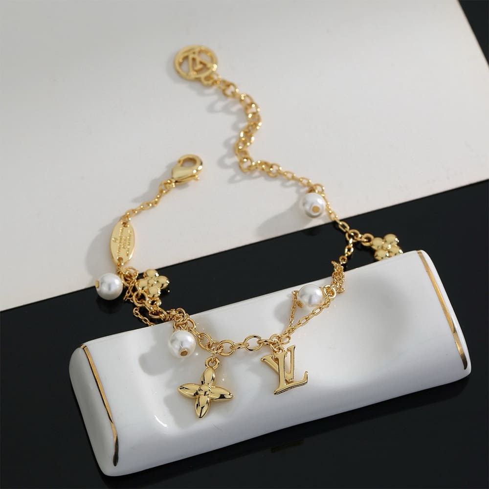 LV Blooming Pearls Bracelet