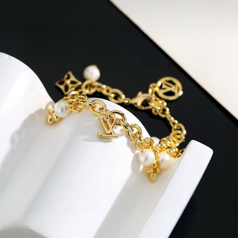 LV Blooming Pearls Bracelet