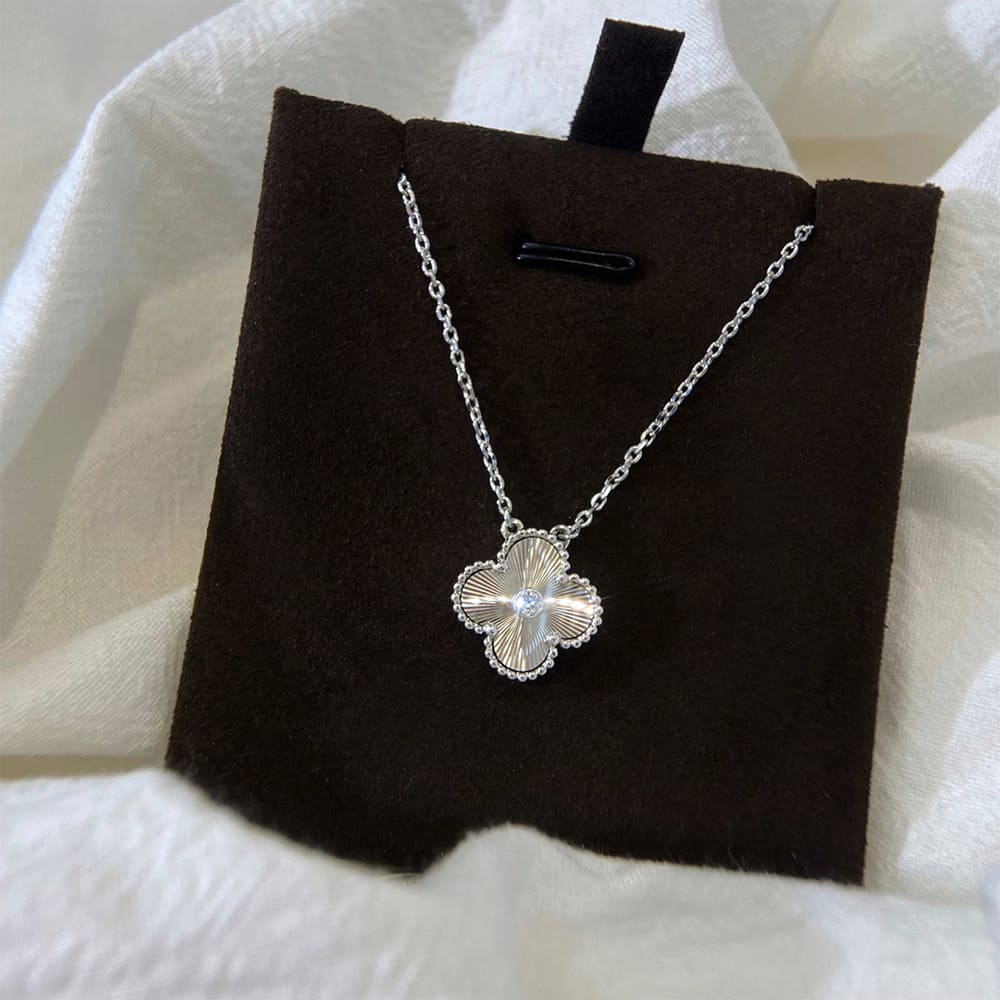 VCA necklace