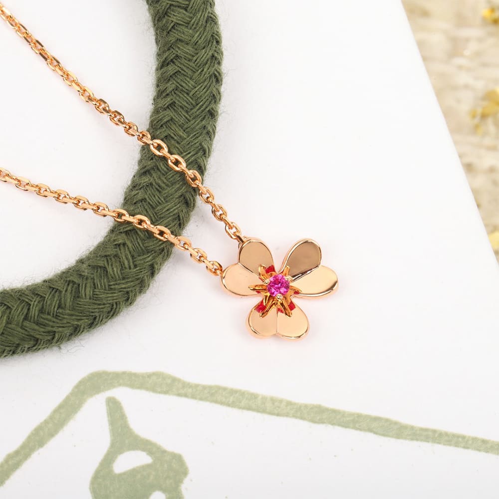 VCA necklace