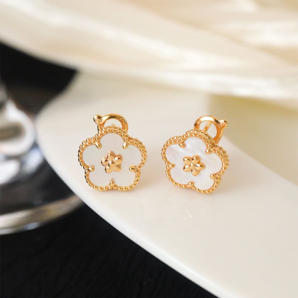 VCA Lucky Spring Earrings